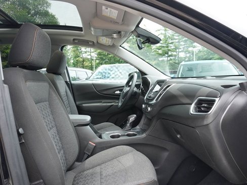 Used 2023 Chevrolet Equinox LT image 30