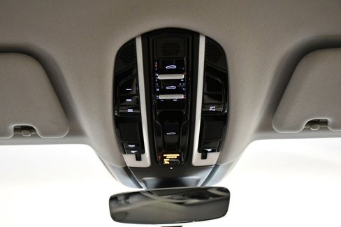 Certified 2018 Porsche Panamera 4S image 24
