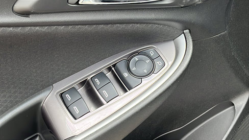 Certified 2023 Chevrolet Malibu LT image 12