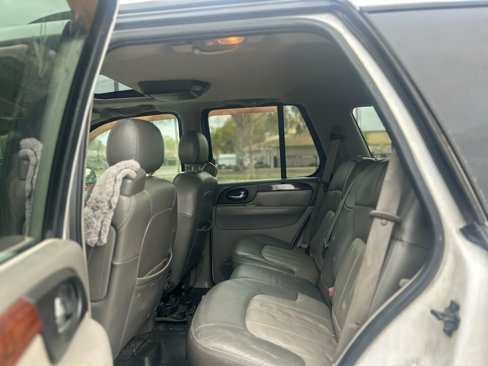 Used 2002 GMC Envoy SLT image 9