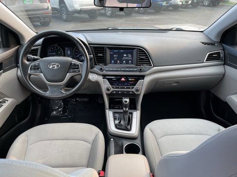 Used 2017 Hyundai Elantra SE w/ SE A/T Tech Package 03 image 6