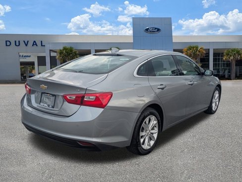 Used 2024 Chevrolet Malibu LT image 3
