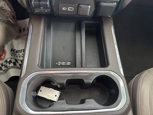 Used 2020 GMC Sierra 1500 SLT image 17