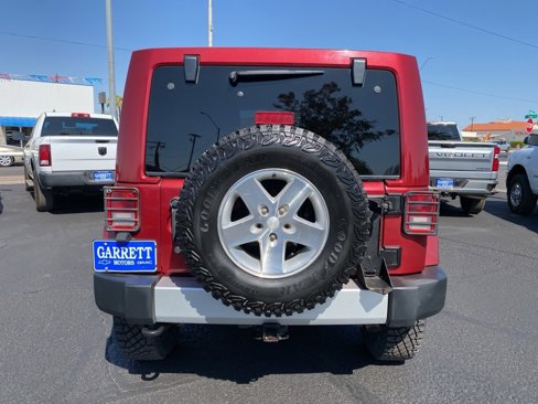 Used 2012 Jeep Wrangler Unlimited Sahara w/ Connectivity Group image 14