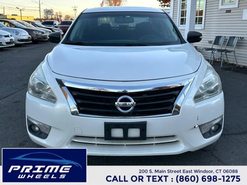 Used 2013 Nissan Altima 2.5 SV w/ 2.5SV Convenience Pkg image 2