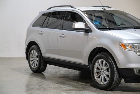 Used 2010 Ford Edge SEL image 10