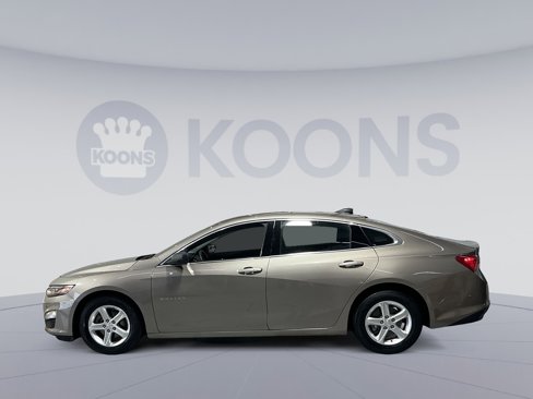 Used 2023 Chevrolet Malibu LS image 13