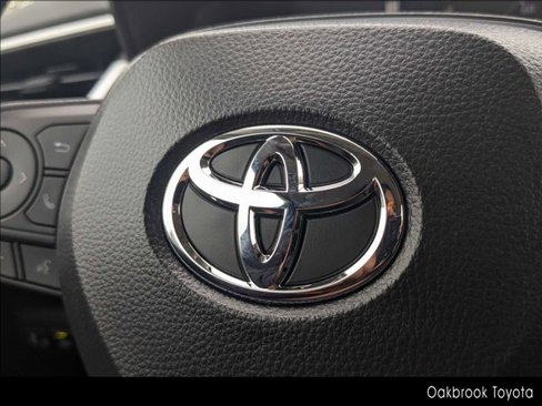 Certified 2025 Toyota Corolla LE image 25