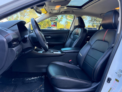 Used 2023 Nissan Sentra SR w/ SR Premium Package image 15