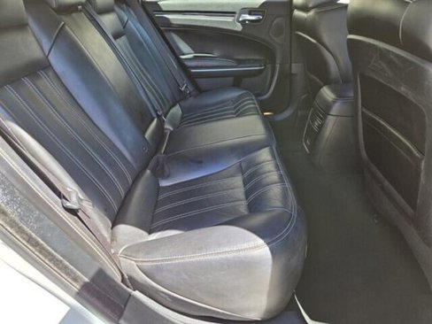 Used 2022 Chrysler 300 S image 19