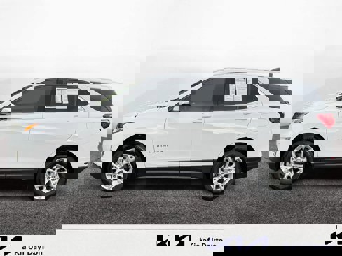 Used 2019 Chevrolet Equinox LT image 2