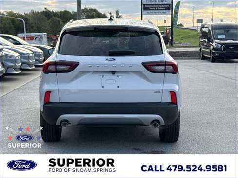 New 2025 Ford Escape SE image 4
