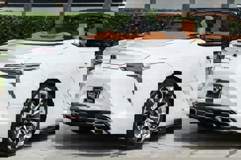 Used 2021 Lexus LC 500 Convertible image 12