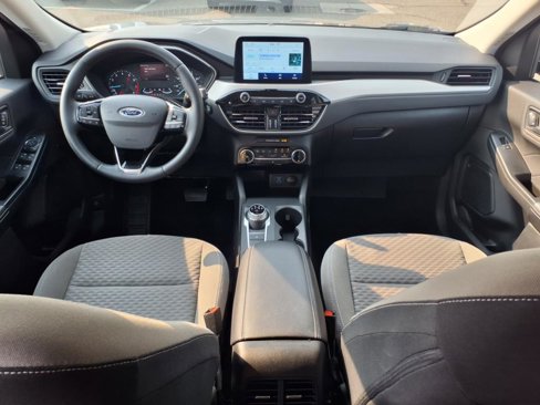 Certified 2022 Ford Escape SE w/ Cold Weather Package image 12