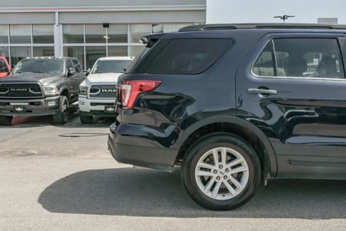 Used 2016 Ford Explorer FWD image 11