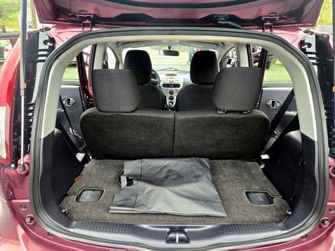 Used 2012 Mitsubishi i SE image 22