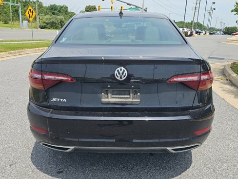 Used 2019 Volkswagen Jetta R-Line image 5