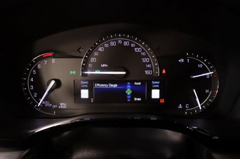 Used 2019 Cadillac XT5 Luxury w/ LPO, Black Ice Package image 4
