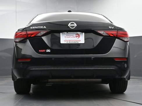Used 2020 Nissan Sentra SV image 28
