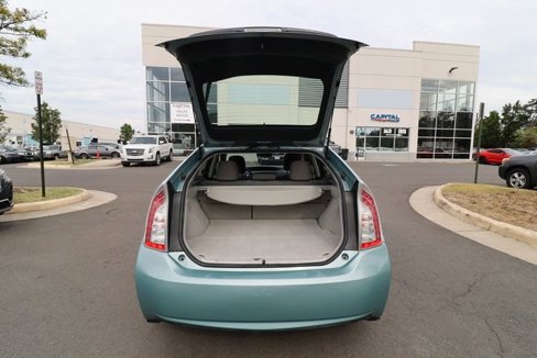 Used 2015 Toyota Prius Three image 36