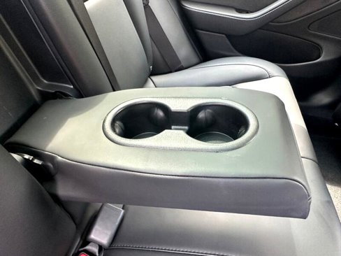 Used 2020 Tesla Model 3 Long Range image 26