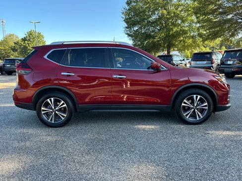 Used 2020 Nissan Rogue SV w/ Premium Package image 4