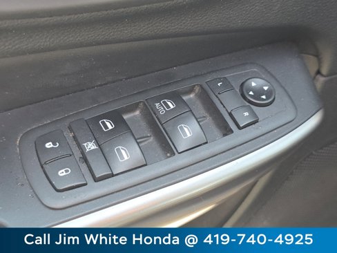 Used 2020 Jeep Cherokee Latitude w/ Cold Weather Group image 20