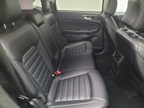 Used 2024 Ford Edge SEL image 19