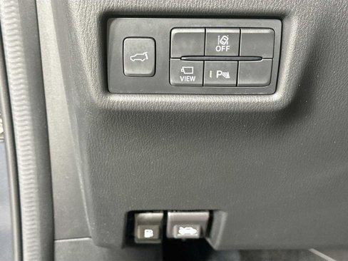 Used 2023 MAZDA CX-5 Signature image 10