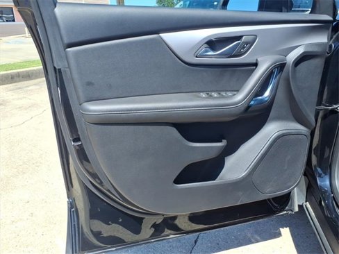 Used 2023 Chevrolet Blazer LT image 17