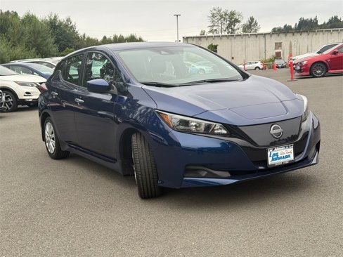 Used 2023 Nissan Leaf S image 3