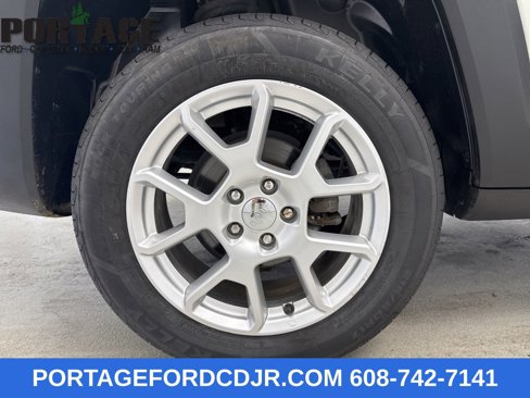 Used 2021 Jeep Renegade Latitude w/ Convenience Group image 45