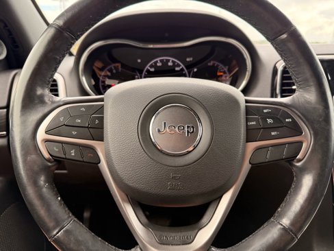 Used 2020 Jeep Grand Cherokee Limited image 14