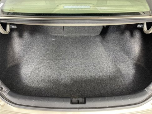 Used 2017 Honda Accord EX-L image 13