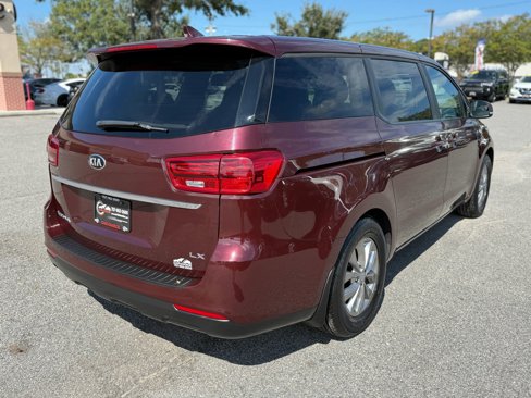 Used 2020 Kia Sedona LX image 7