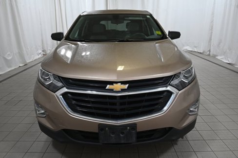Used 2019 Chevrolet Equinox LS w/ LS Convenience Package image 14