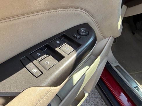 Used 2012 Cadillac SRX Premium image 18