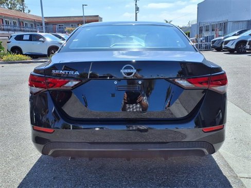 New 2025 Nissan Sentra S image 9