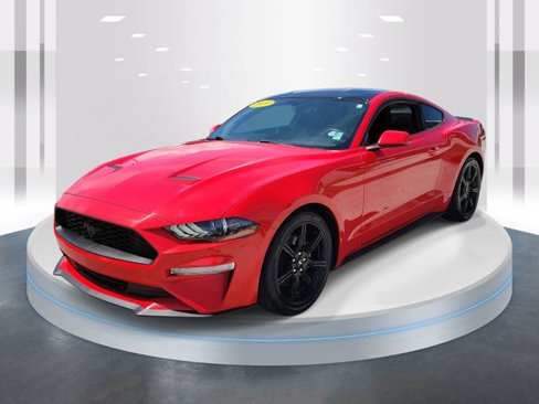 Used 2019 Ford Mustang Coupe w/ Black Accent Package image 3