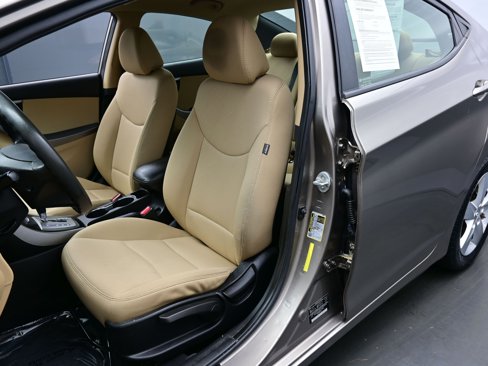 Used 2013 Hyundai Elantra GLS image 10