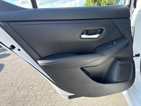 Used 2020 Nissan Sentra SR image 27