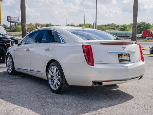 Used 2014 Cadillac XTS Luxury w/ Driver Awareness Package image 7
