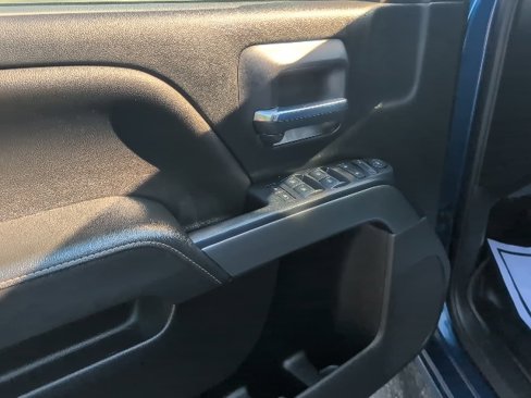 Used 2018 Chevrolet Silverado 1500 LT w/ LT Eassist Package image 15