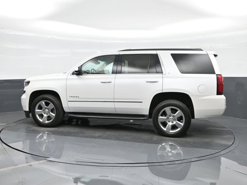 Used 2019 Chevrolet Tahoe LT w/ Luxury Package image 2
