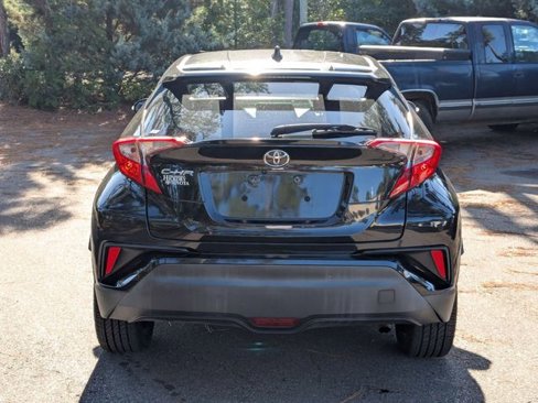 Used 2019 Toyota C-HR Limited image 4