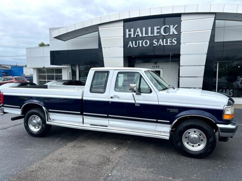 Used 1995 Ford F250 2WD SuperCab image 1
