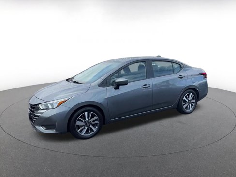 Used 2023 Nissan Versa SV image 8