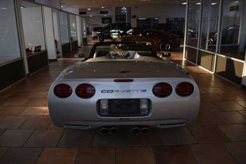 Used 2001 Chevrolet Corvette Convertible w/ Preferred Equipment Group2 image 5