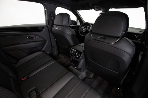 Used 2022 Bentley Bentayga image 63