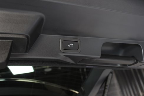 Used 2020 Land Rover Range Rover Sport HST image 68